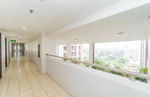 Serpong Hotel | RedLiving Apartemen Serpong Green View - Sheena Property Tower B