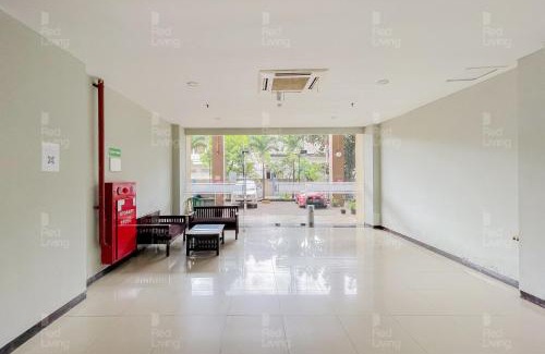 Arcamanik Hotel | RedLiving Apartemen Tamansari Panoramic - Santuy Agency Lobby P1 9