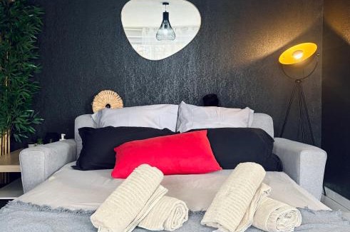 Saint - Martin - du - Touch Apartment | RedLounge