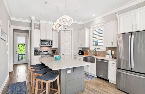 Orange Beach House | Reduced Rate! Salty Mermaid *Pet-Friendly, Pool, Beach Access*