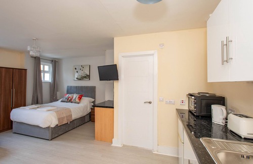 London Borough of Bromley Apartment | REDUCED RATE - Studio 1- 25 mins to London Bridge - Zone 6
