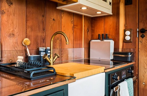 Stonor Cabin | Redwood - Shepherds hut