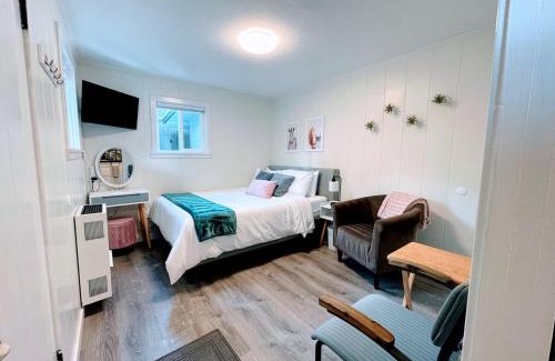 Felton House | Redwood Nook - 8 min walk to redwood state park