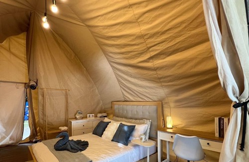 Kaputian Boat Rental | Reef Resort Unit B2