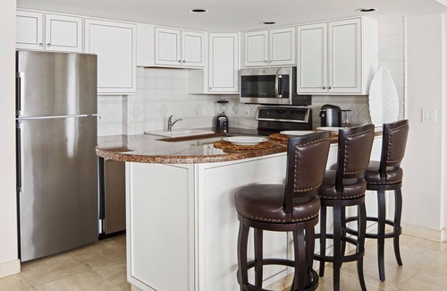 Anglers Park Hotel | Reefhouse Resort & Marina