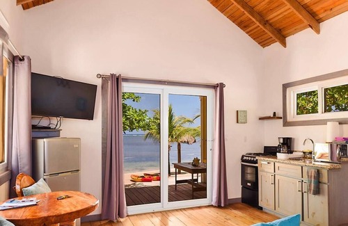 Roatan Cottage | Reefside Retreat - 4 Private Oceanfront Casitas
