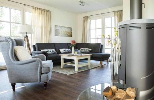 Fuhlendorf House | Reetdachhaus am Bodden mit Sauna