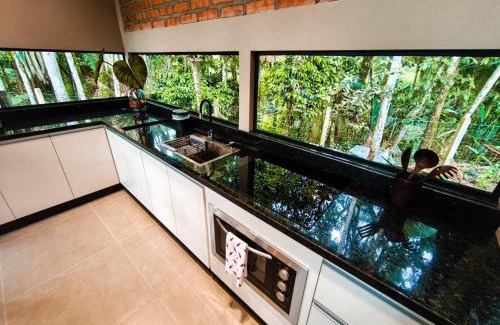 Pomerode House | Refúgio cercado pela natureza em Pomerode