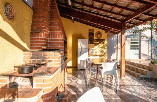 Jardim Estancia Brasil House | Refúgio e diversão para FAMÍLIAS a 60 min de SP - Piscina, Churrasqueira, wifi 300Mbps - PETFRIENDLY