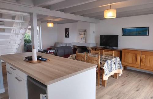 Arzon Villa | Ref 030 Maison moderne magnifique vue mer pour six personnes
