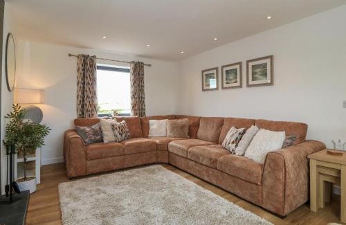 Amlwch House | Refail Fach