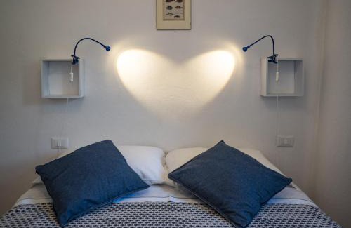 Vernazza Apartment | Refilea Sea View Tower Villa