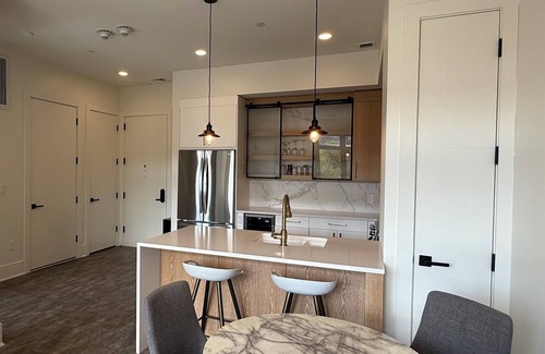 Riverhead Apartment | Refined Residences, Riverhead Charm