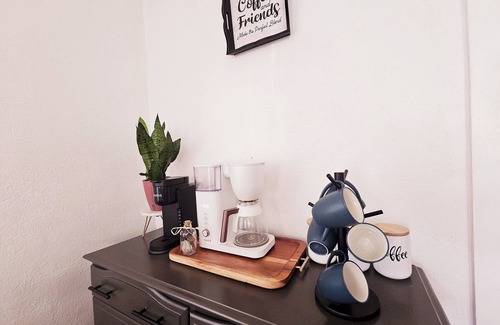 Jonesville House | Refreshing home with WiFi, AC, fireplace in marvelous Heart of Yadkin Valley