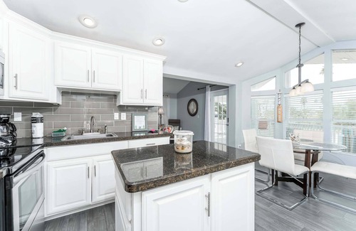 Port Isabel House | Refreshing Resort Getaway with Patio near the Bay