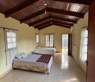 San Salvador de Jujuy House | Refugio Brisa de Pino