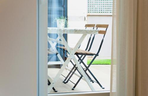 Arinsal Apartment | Refugio de Montaña, Terraza con Vistas y Parking I AndBnB