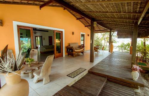 Olivenca House | Refugio pe na areia na Praia do Acuipe com Wi-Fi