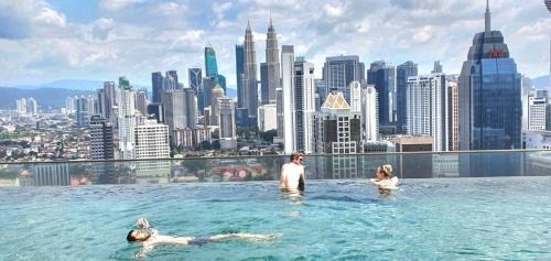 Chow Kit Apartment | Regalia Suites KLCC View Rooftop Infinity Pool by SHI