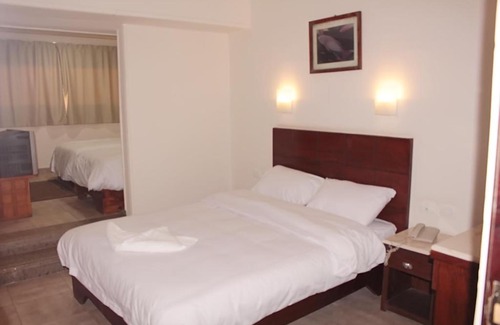 Al Duqqi Hotel | Regency Hotel
