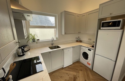 Kemptown Apartment | Regency Style Spacious Seaview Apartment. Sleeps up to 6