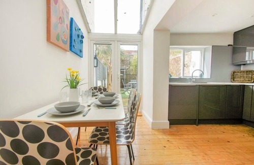 Montpelier House | Regent House | by Brighton Holiday Lets