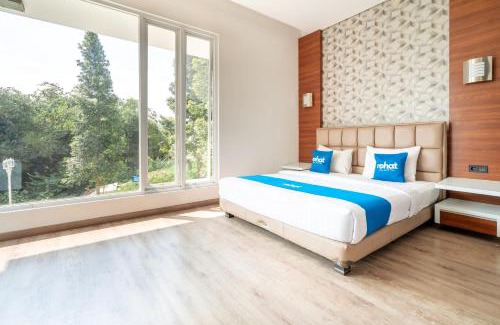 Bandung Villa | Rehat at Villa Golf Island Dago Resort I