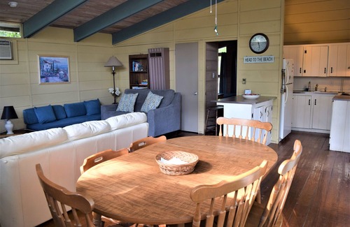 North Shores House | Rehoboth Beach North Shores Pet Friendly 4BR Home Sleeps 11