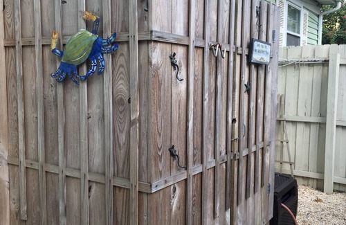 The Pines House | Rehoboth Beach - The Pines - Henlopen Avenue Cottage - 2 blocks to the beach