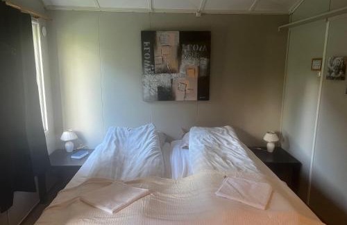Bygland Hotel | Reiårsfossen Motel & Camping