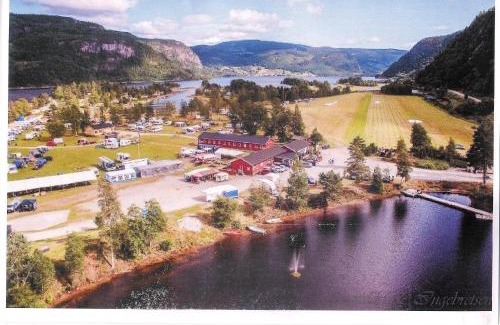 Bygland Hotel | Reiårsfossen Motel & Camping