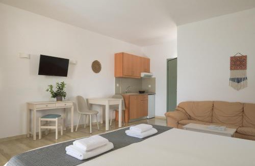 Kavros Apartment | Reina Apartments