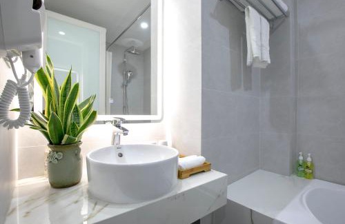 Ba Dinh Apartment | Reiwa Inn Apartment 80 Kim Ma Thuong