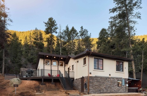 Cascade-Chipita Park House | Rejuvenating Experiences Await: The Retreat at Rockies Ranch