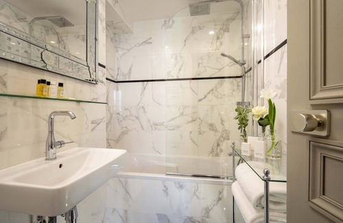 Faubourg Saint-Germain Hotel | Relais Bosquet by Malone