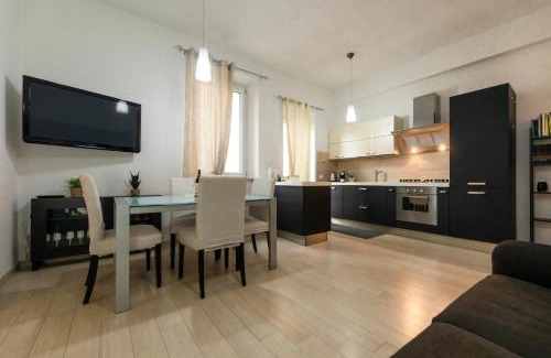 Monterotondo Apartment | Relax a 20 minuti da Roma - Ampio, Silenzioso e con 2 Bagni