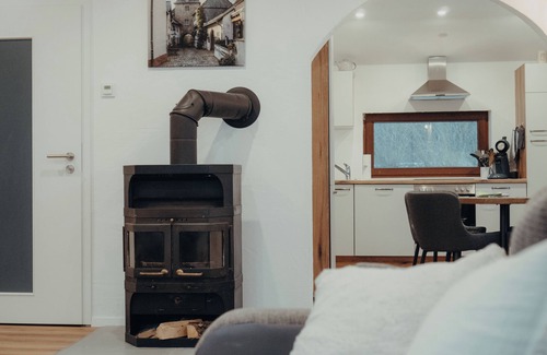 Blankenheim Apartment | Relax and feel good in the EifelNest above the rooftops of Blankenheim