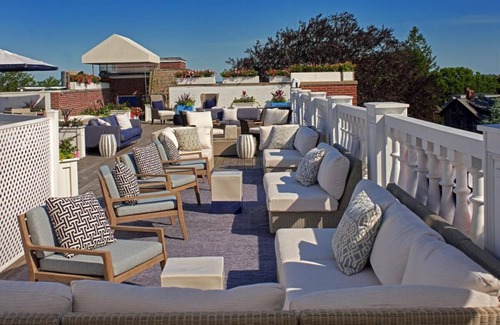 Historic Hill Apartment | Relax and Recharge! Close to The Elms Mansion! Onsite Parking and Pool!