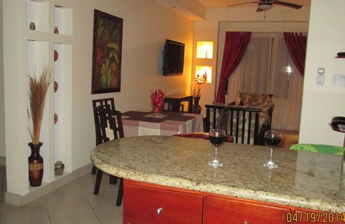Santa Barbara Condo | Relax. Enjoy. Beach Hop. The Oaks Condo.