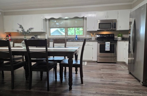 Abbeville House | Relax, Fish, Repeat- Your Lakefront Vacation Starts Here