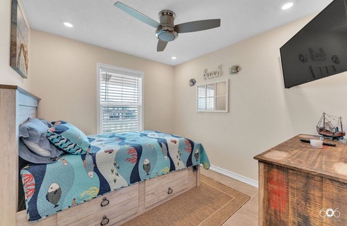 Cedar Lane House | Relax, fish, walk on the beach & enjoy the gorgeous views!
