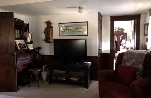 Sparta Other | Relax in a Peaceful Country Home in the Blue Ridge Mountains. Enjoy Local Events