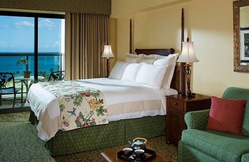 Ko Olina Resort | Relax in comfort on the beach over the 4th of July Holiday