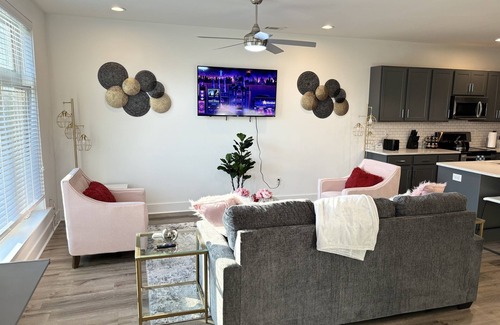 Dunean Apartment | Relax in Style: Gated 2BR in Downtown w/Workspace