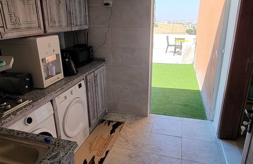 Salt Apartment | Relax in this tranquil As-Salt retreat with amazing mountain views and full AC