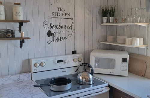 Rideau Lakes Cottage | Relax on Benson Lake, Rideau System