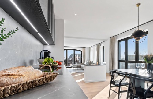 List Apartment | "Relaxation and Luxury on Sylt: Your Soho Suite with Sea View Awaits!"