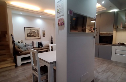 Guidonia Montecelio Villa | Relaxation at Marco Simone- Domitilla House