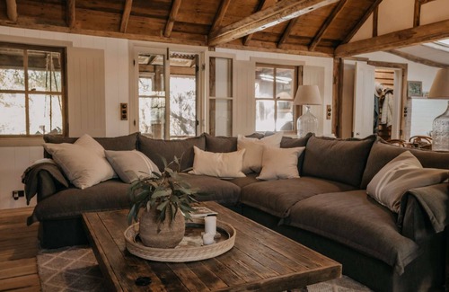 Crackenback Ski Chalet | RELAXED MOUNTAIN LUXURY - YOUR DREAM GETAWAY