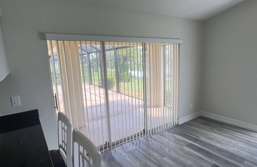 Iona House | Relaxing 3-Bedroom 2-Bath Home Golf and Sanibel and Ft Myers Beaches